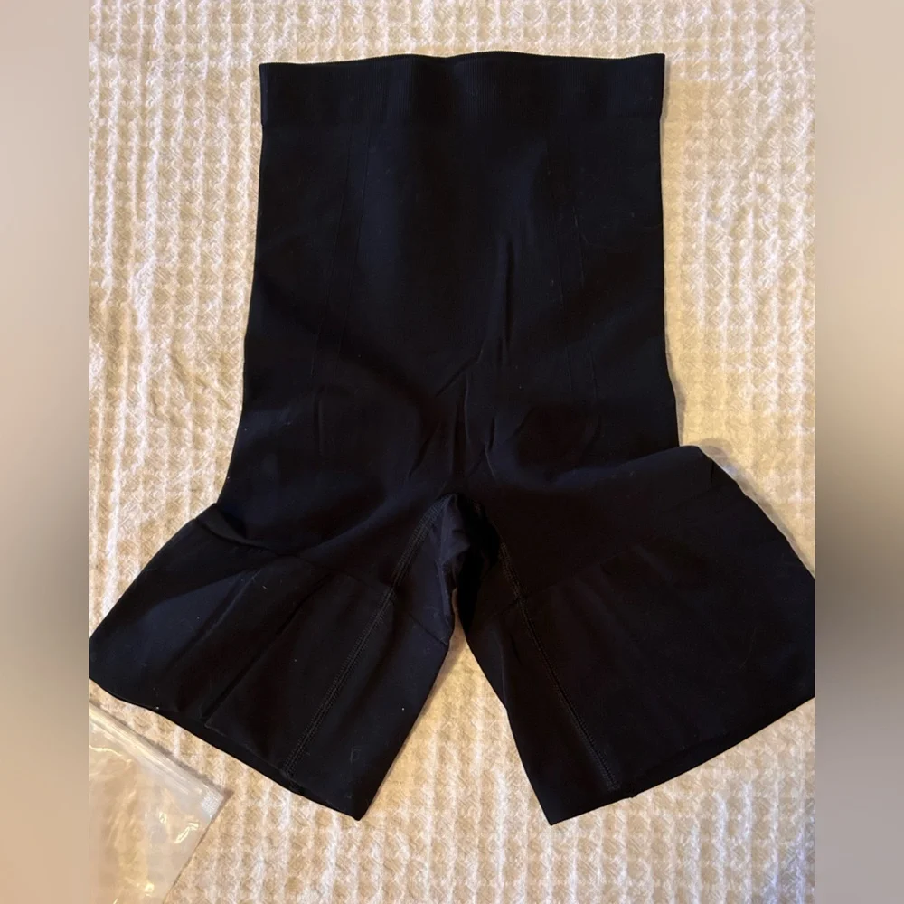 Nebility Women Shapewear Butt Lifter Seamless Black Size Large New - Picture 2 of 7